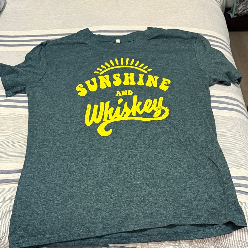 Amazon Women's Short Sleeve Tee - Green with Yellow Print